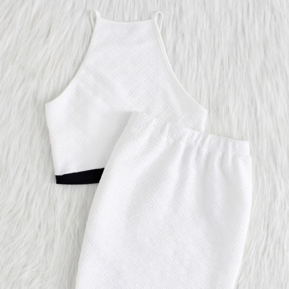 BRAND NEW * 2pc B&W Halter Top and Skirt set